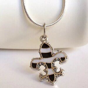 Fleur de Lis Necklace French Flower Nola Saints Mardi Gras Silver Plated 18"